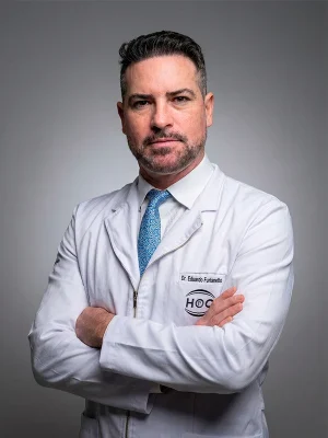 Dr. Eduardo Furlanetto, oftalmologista especialista em cirurgia catarata e cirurgia refrativa em Concórdia SC